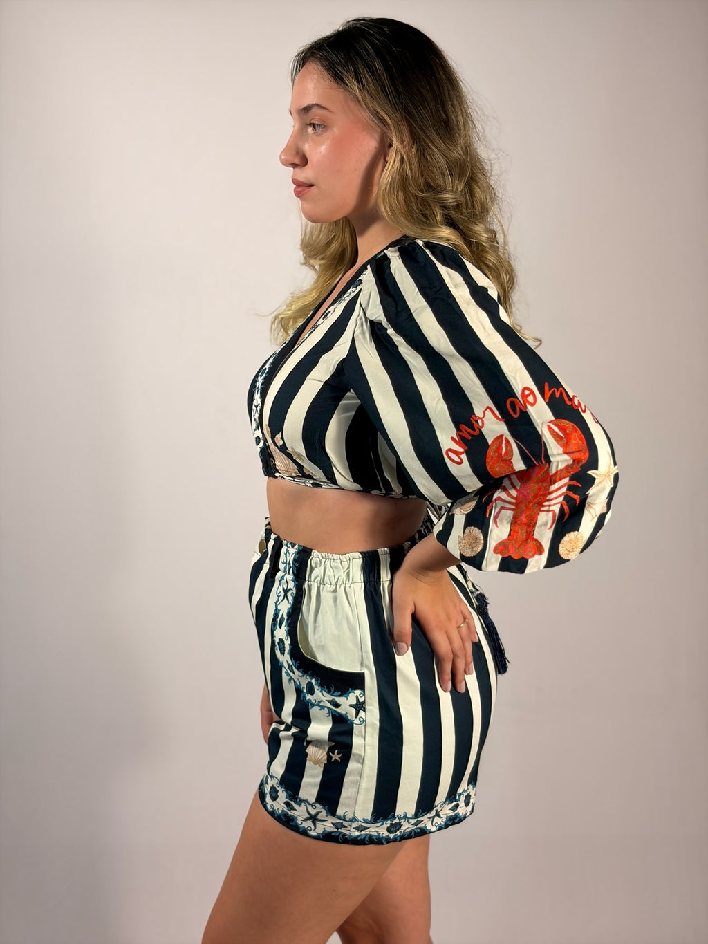 Blusa Cropped Amarração Frontal - Até logo, verão!