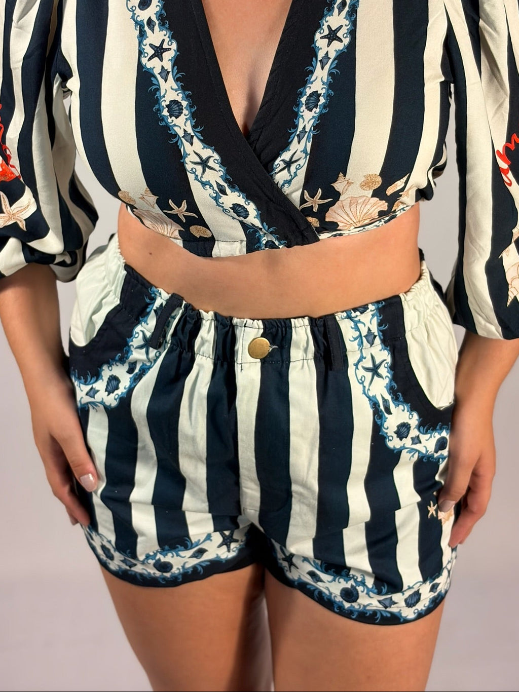 Short Jeans Listrado - Até logo, verão!