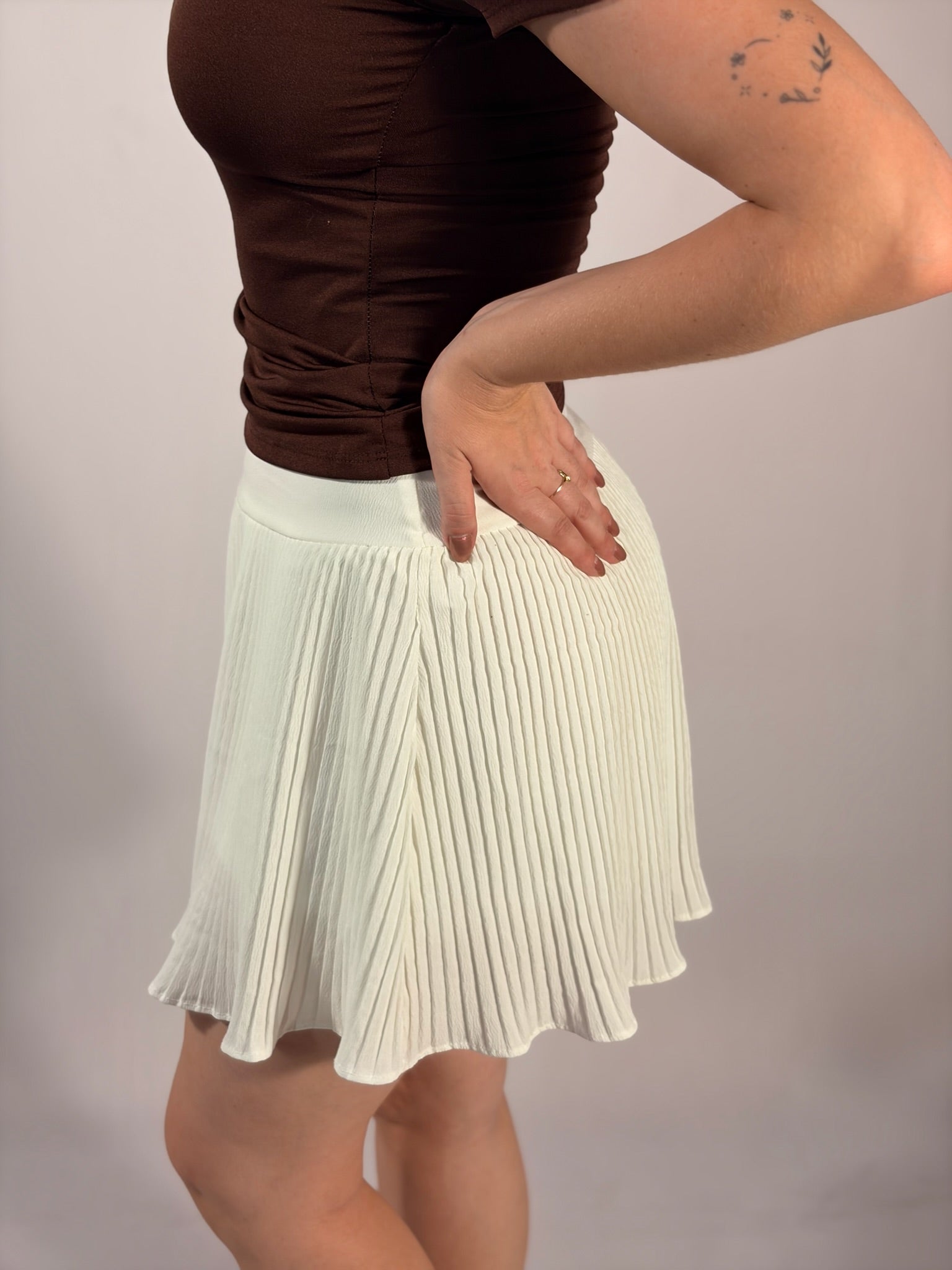 Short Saia basiquinho Branco - Linha Basic